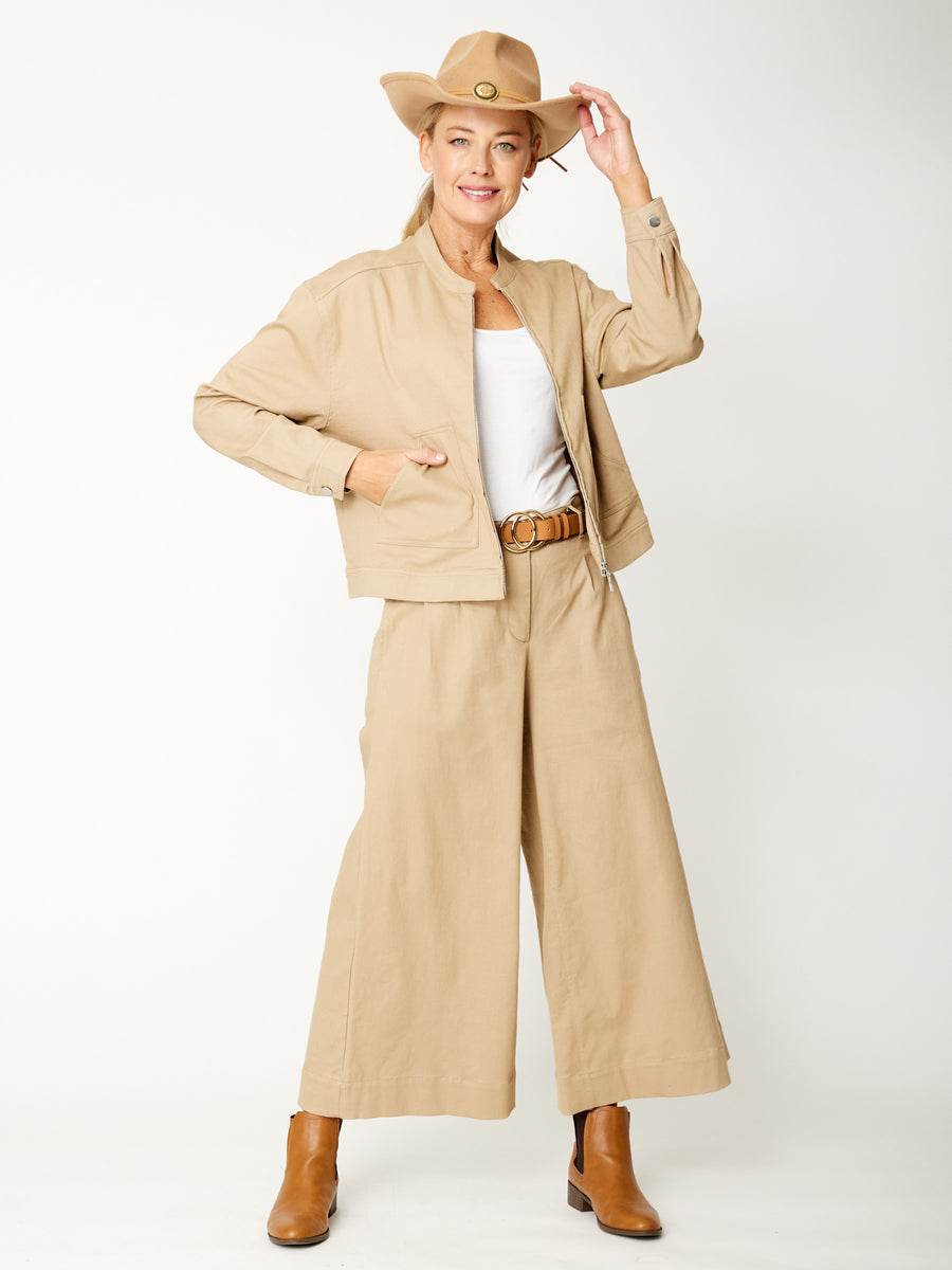 Anywhere Lux Jacket - Beige - 31953 – WD Designs Wholesale